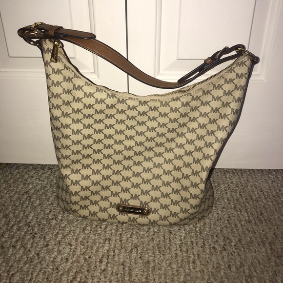 Michael Kors HOBO bag - Picture 1 of 7